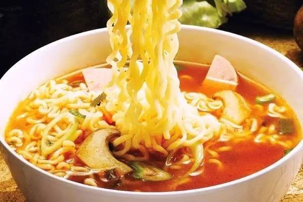 真正的“垃圾食品”公布，泡面未上榜，倒数一堪称积食王