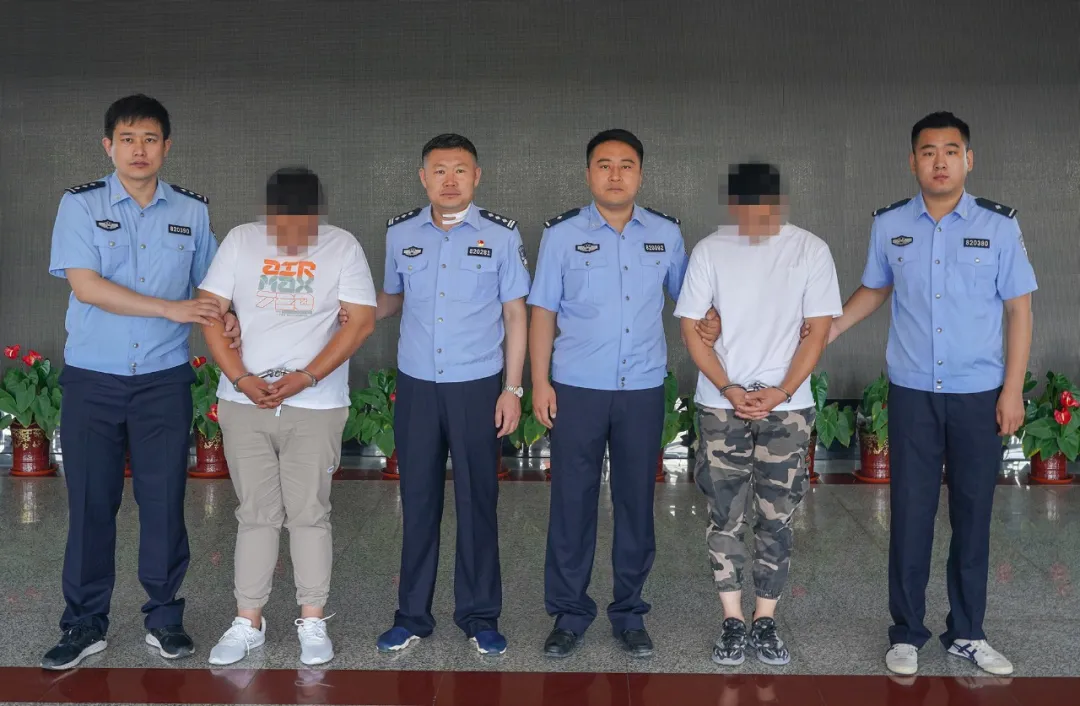 qq上叫的服务人到付款(附近上门联系上门300四个小时)-第1张图片-CNDAO qq上叫的服务人到付款(附近上门联系上门300四个小时)-第1张图片-CNDAO