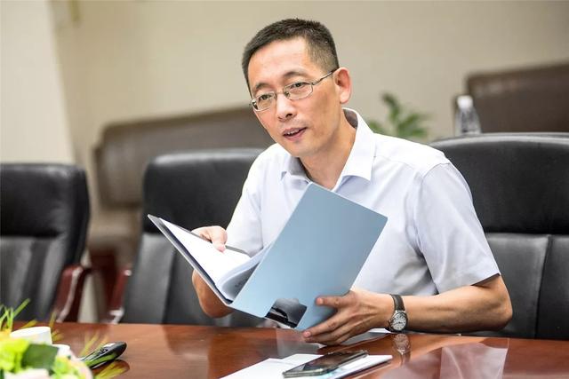 施一公为何放弃清华副校长，创办西湖大学，颜宁说出真相