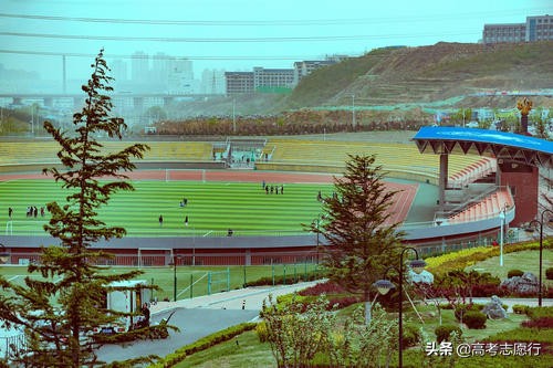 很不错的5所“财经类”院校，适合二本分数较低的高考生参考