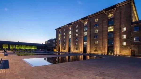 艺术留学院校解析丨中央圣马丁艺术专业大揭底