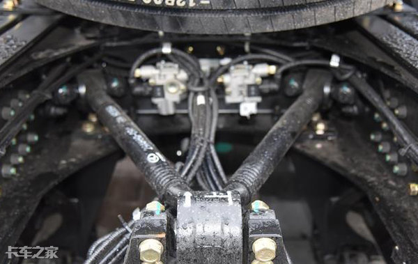 完全自主国六动力链，全新汉马H9，一台真真正正的旗舰重卡