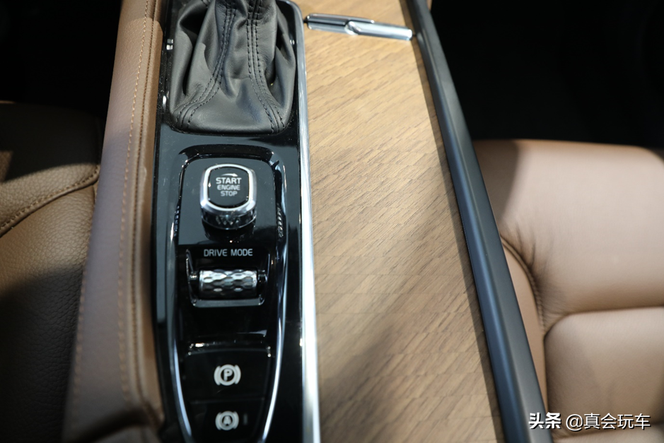 冷艳的奢华与惊艳的细节 沃尔沃S90购车指南 - 主推T5智逸版