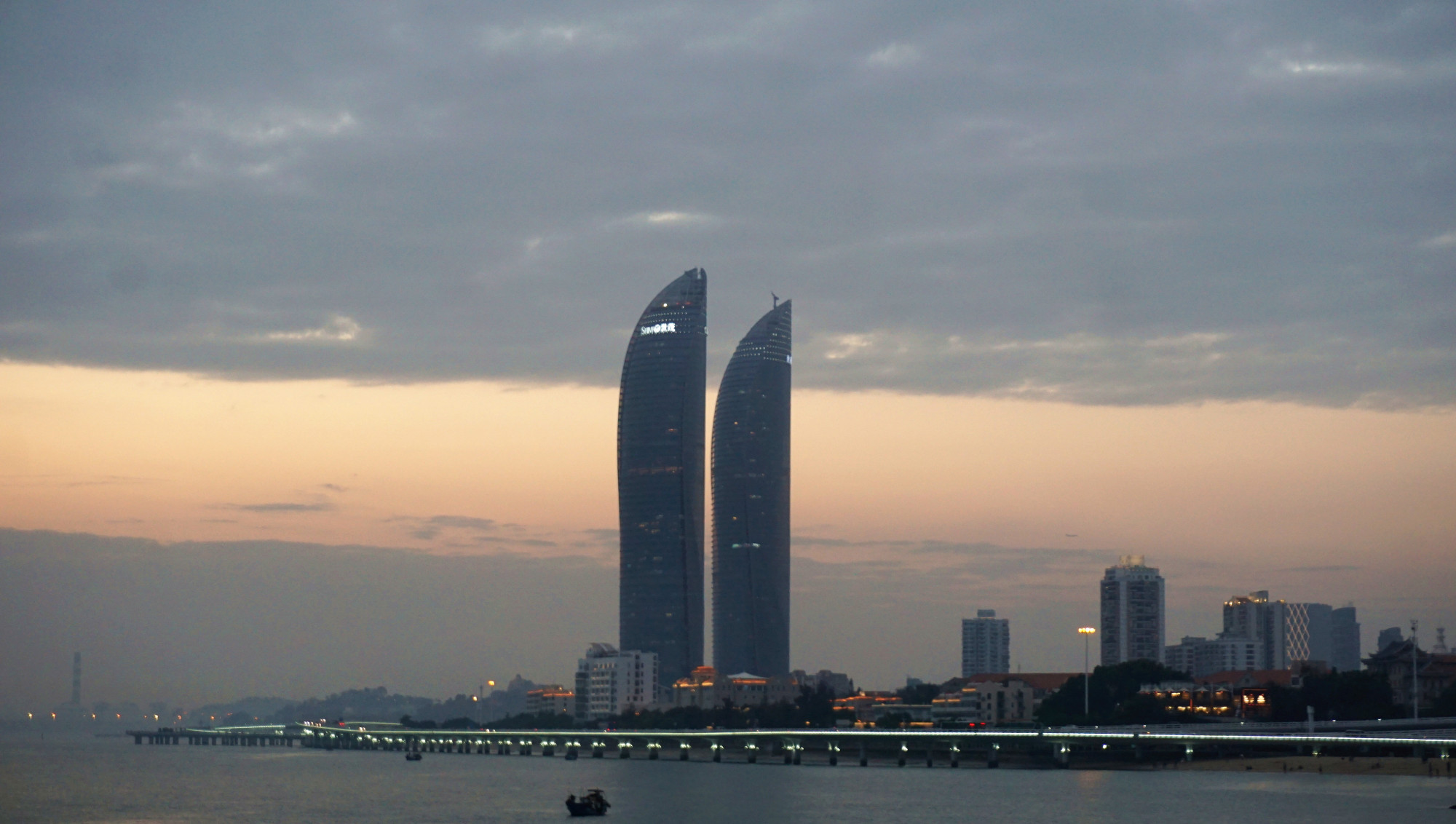 玩遍世界（3）·福建厦门｜门口就是海，为何厦大是最美大学之一