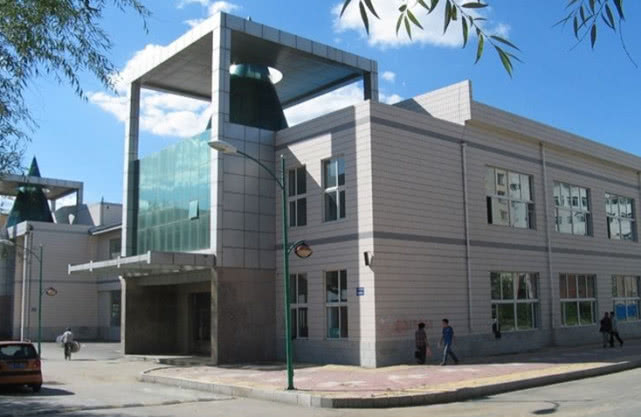 这4所东北非211高校，每年有很多毕业生进电力公司，两所很好考