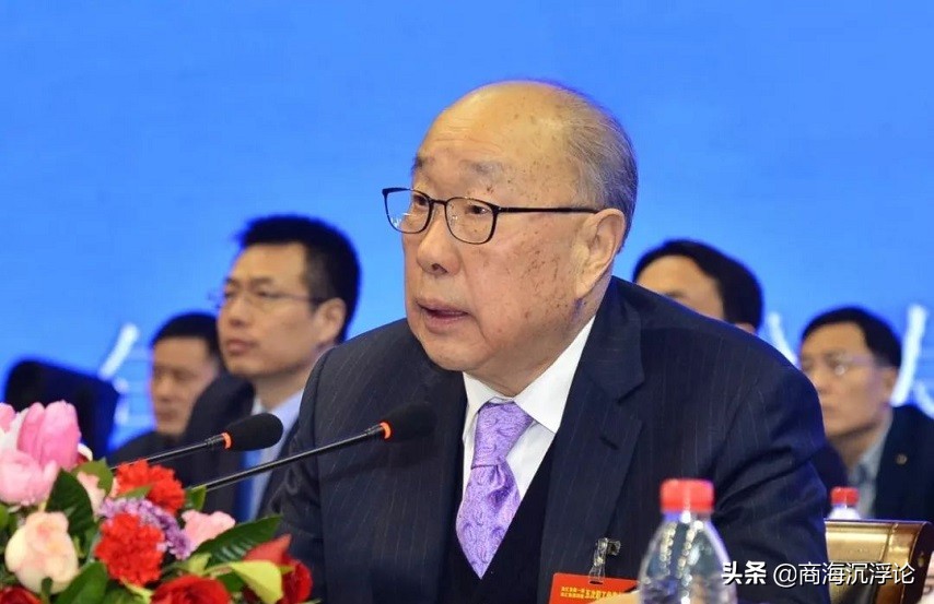 河南漯河3人登上2021胡润百富榜，首富宝座易主，万隆屈居第三名