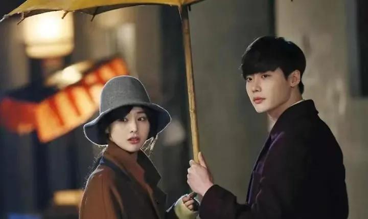 杨紫6次撕番任嘉伦和赵丽颖的新剧一世红颜