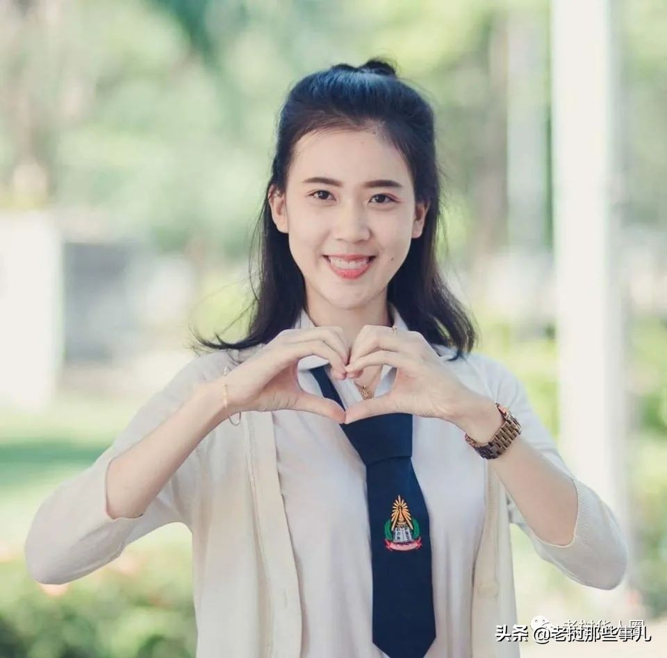 我要去老挝留学！老挝国立大学小姐姐们....太好看了