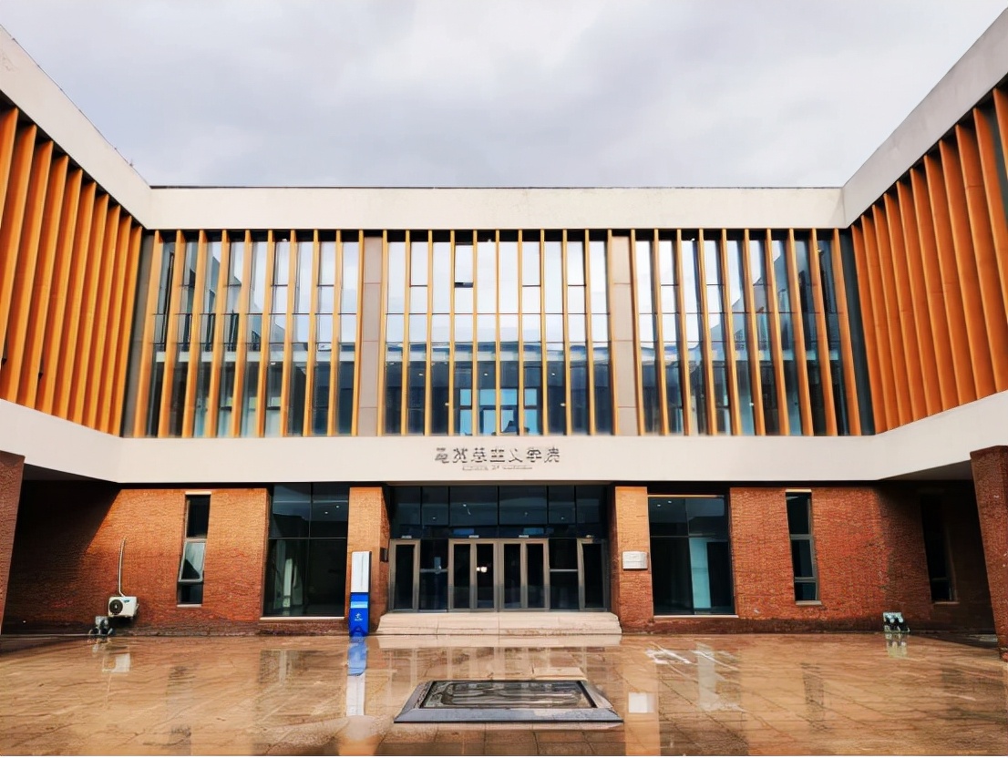 中共中央办公厅发文：加强建设这一学院！这所985将迎来新发展！