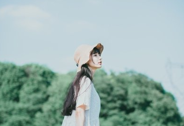 若朋友渐渐和你走远，别难过，要看开