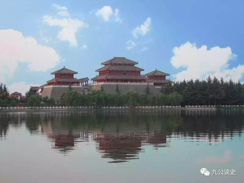 老大一贯高光,神秘消失两年