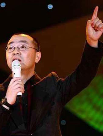 刘仪伟出什么事了（“鬼才”刘仪伟央视主持沦落到这样）