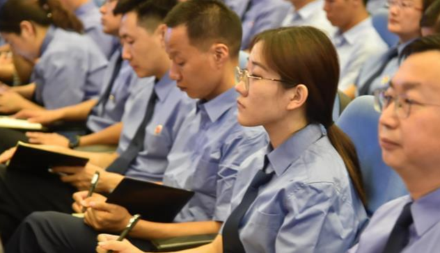 铁饭碗保不住了？这三个岗位将被“取消编制”，变成普通合同工