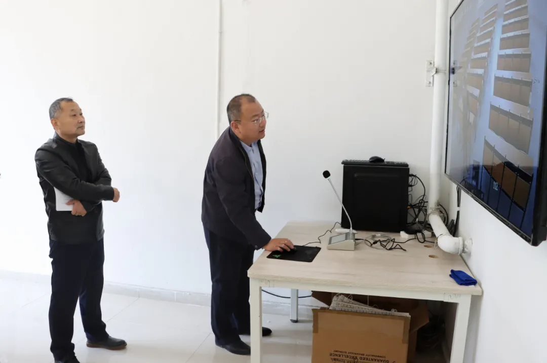 河南艺术职业学院领导到文化与科技产业学院视察