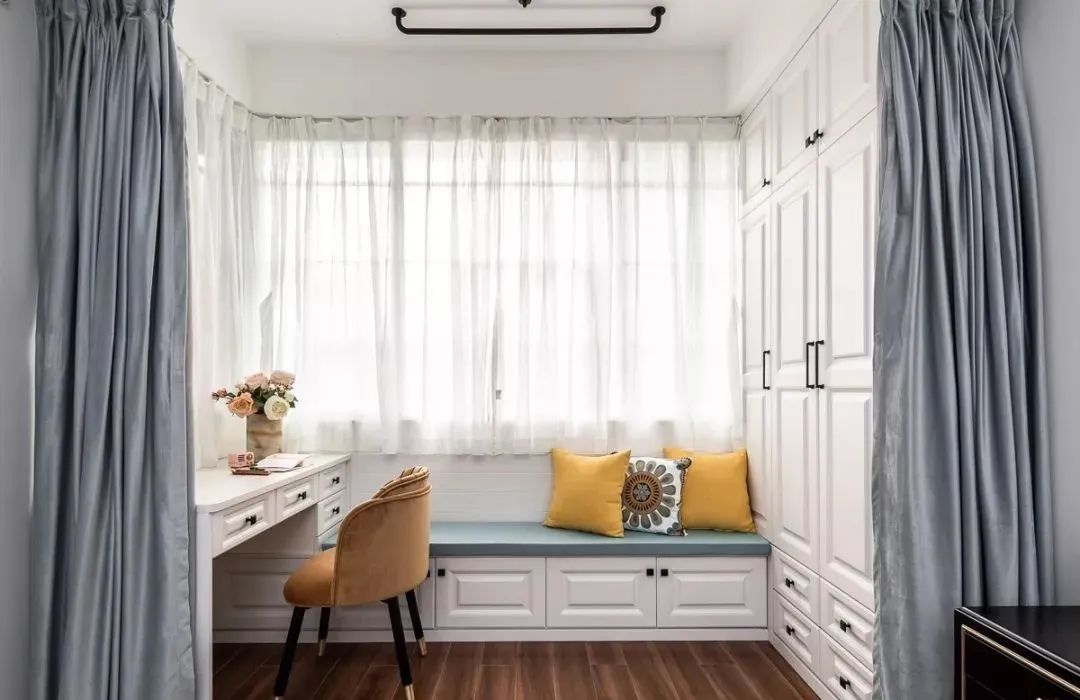 飘窗空间别浪费，照着这样设计，好看又实用