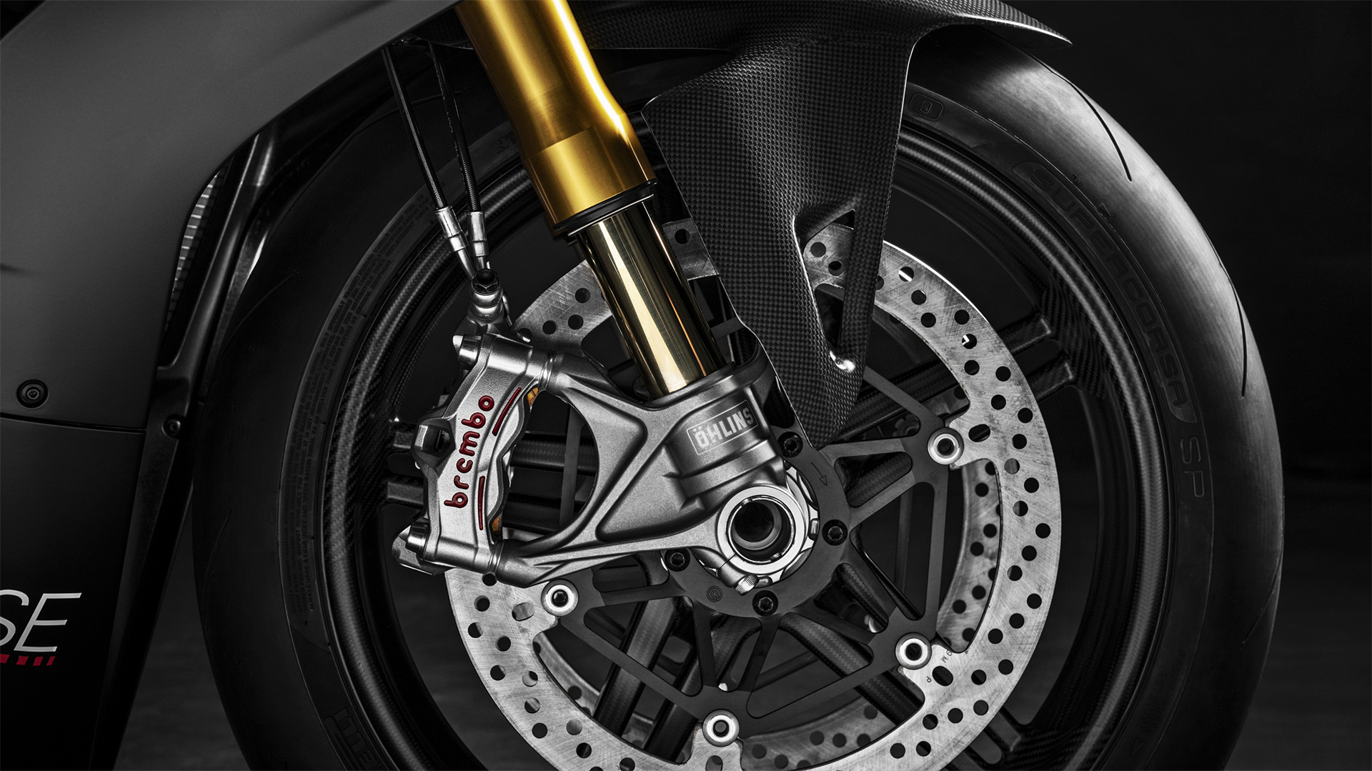 杜卡迪一字之差贵10W！那少两个缸会便宜多少呢？