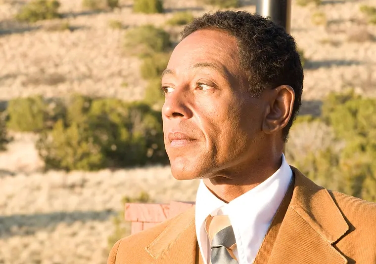 《绝命毒师》：有些人表面是炸鸡叔，实则是毒枭，背后为CIA工作