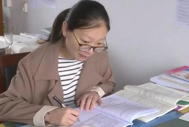 铁饭碗或迎来“离职潮”，多名公立教师离职，原因或需引起重视