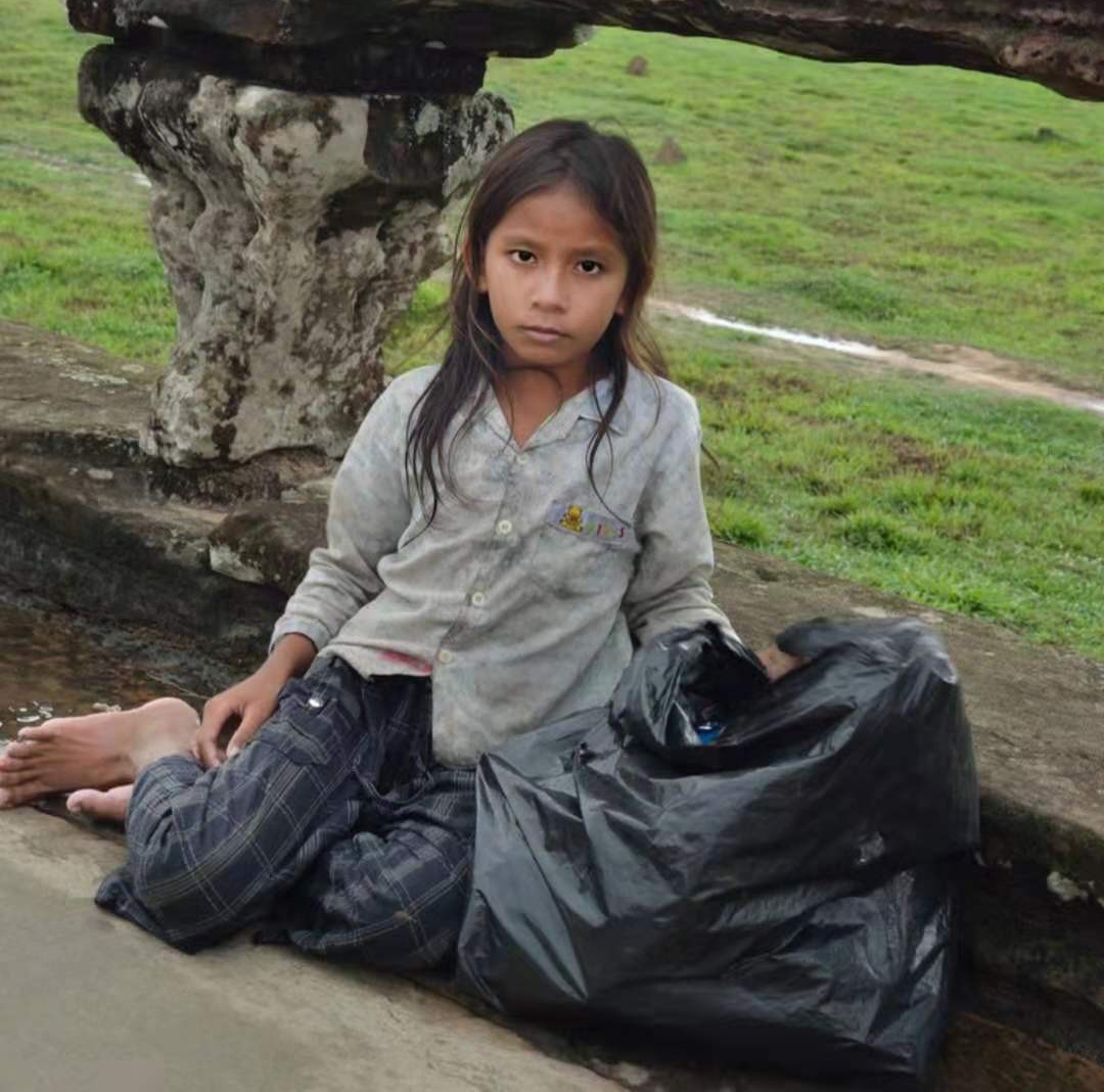 柬埔寨吴哥窟的悲歌：辍学的女童，接客的雏妓