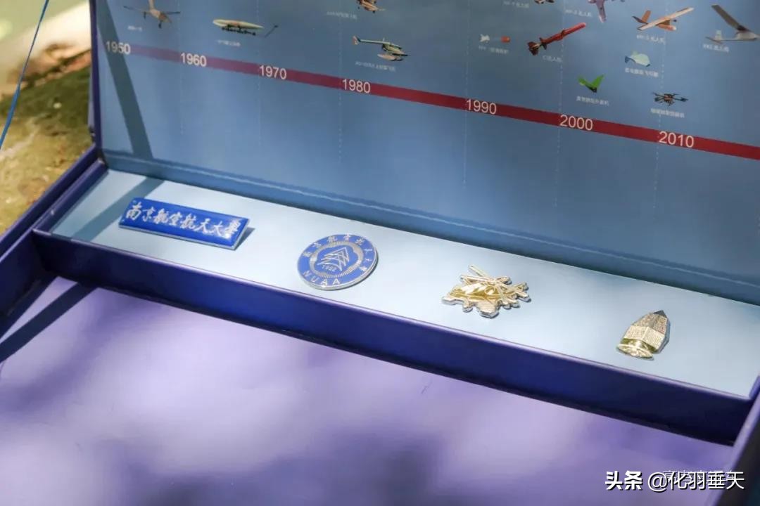 2021“神仙打架”——北大、清华等高校绝美录取通知书欣赏