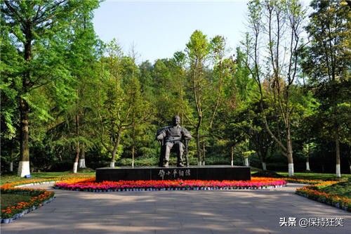 四川十大著名旅游景点 四川有名的旅游胜地 四川最有名的景区