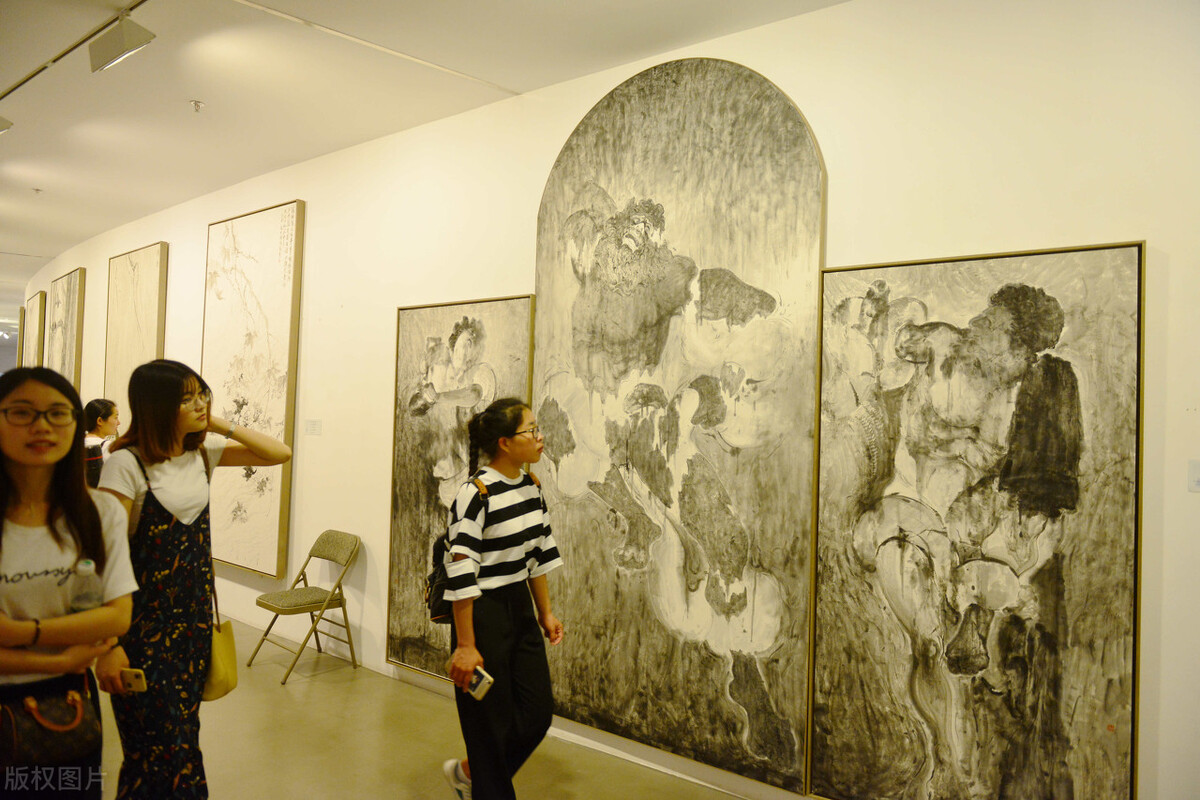 2022届艺术生如何备考南京艺术学院，艺术类专业录取分数线分析