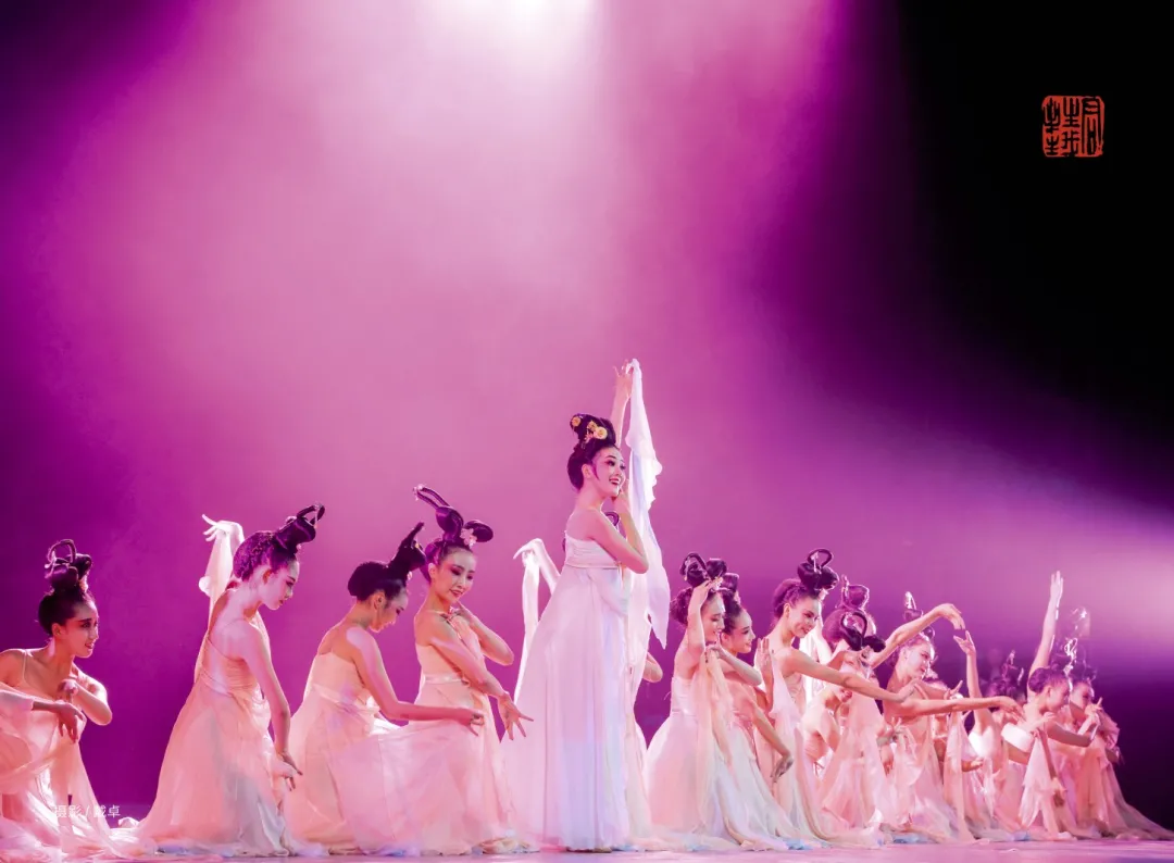 湖南“女神”舞蹈家：代表国务院出访五大洲，又被中央文明办“点名”！