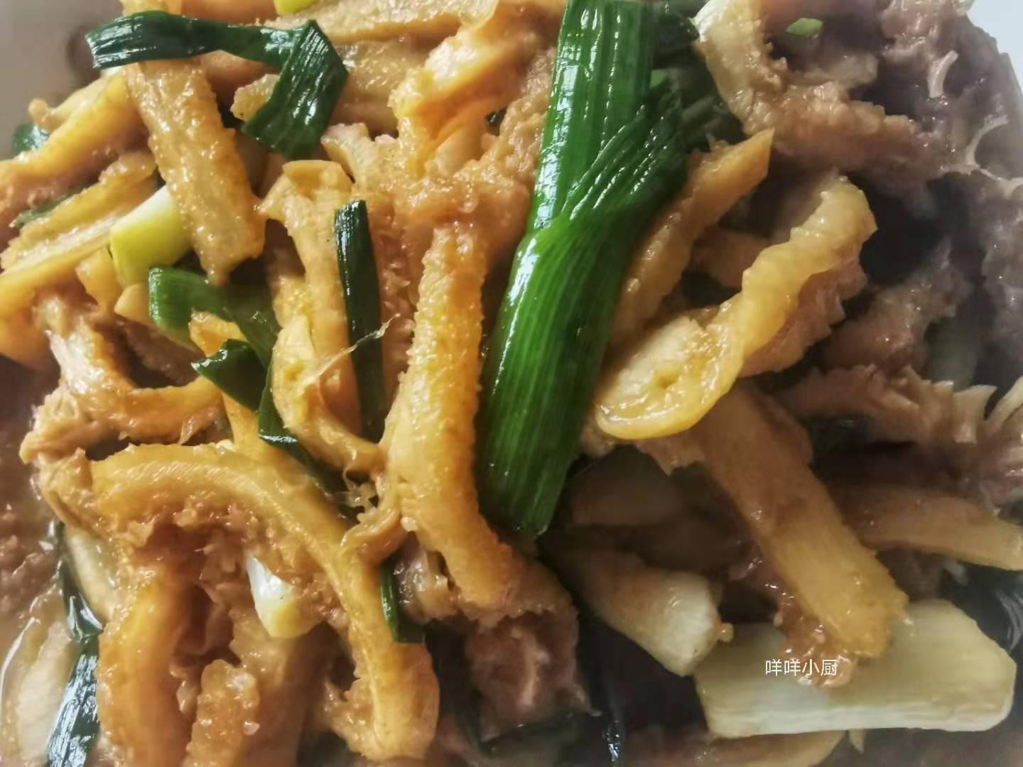 芹菜炒肉的做法_【图解】芹菜炒肉怎么做如何做好吃_芹菜炒肉家常做法大全_sl704993_豆果美食