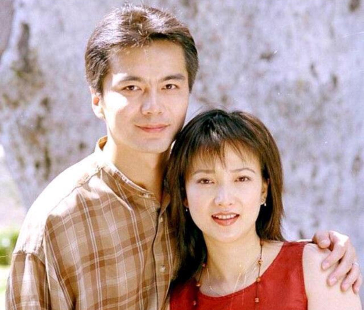 父母都是高颜值明星，孩子却各有各的“丑”法？遗传真是门玄学