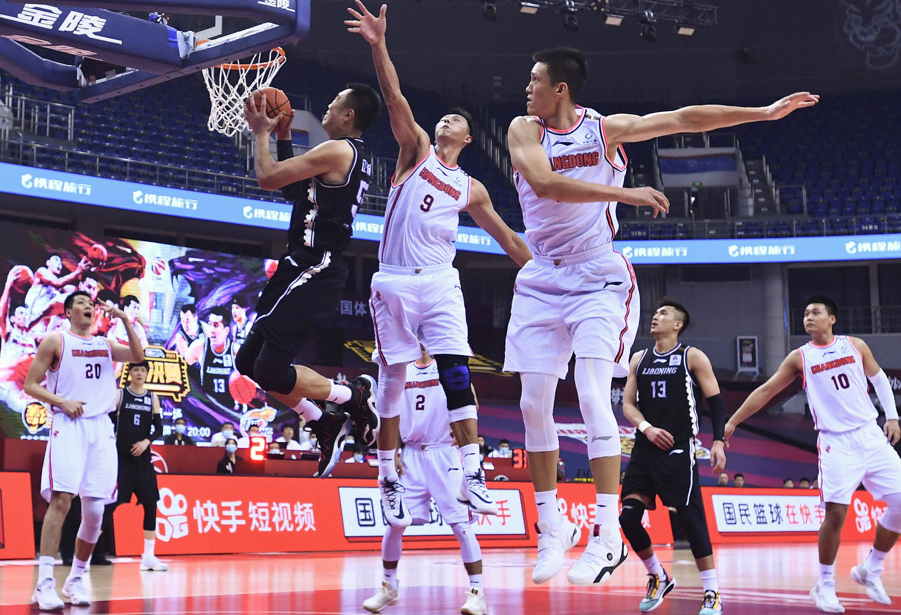 为什么cba球衣没有辨识度(堪比NBA水准，又不失城市特色，让CBA各支俱乐部惭愧的球衣设计)