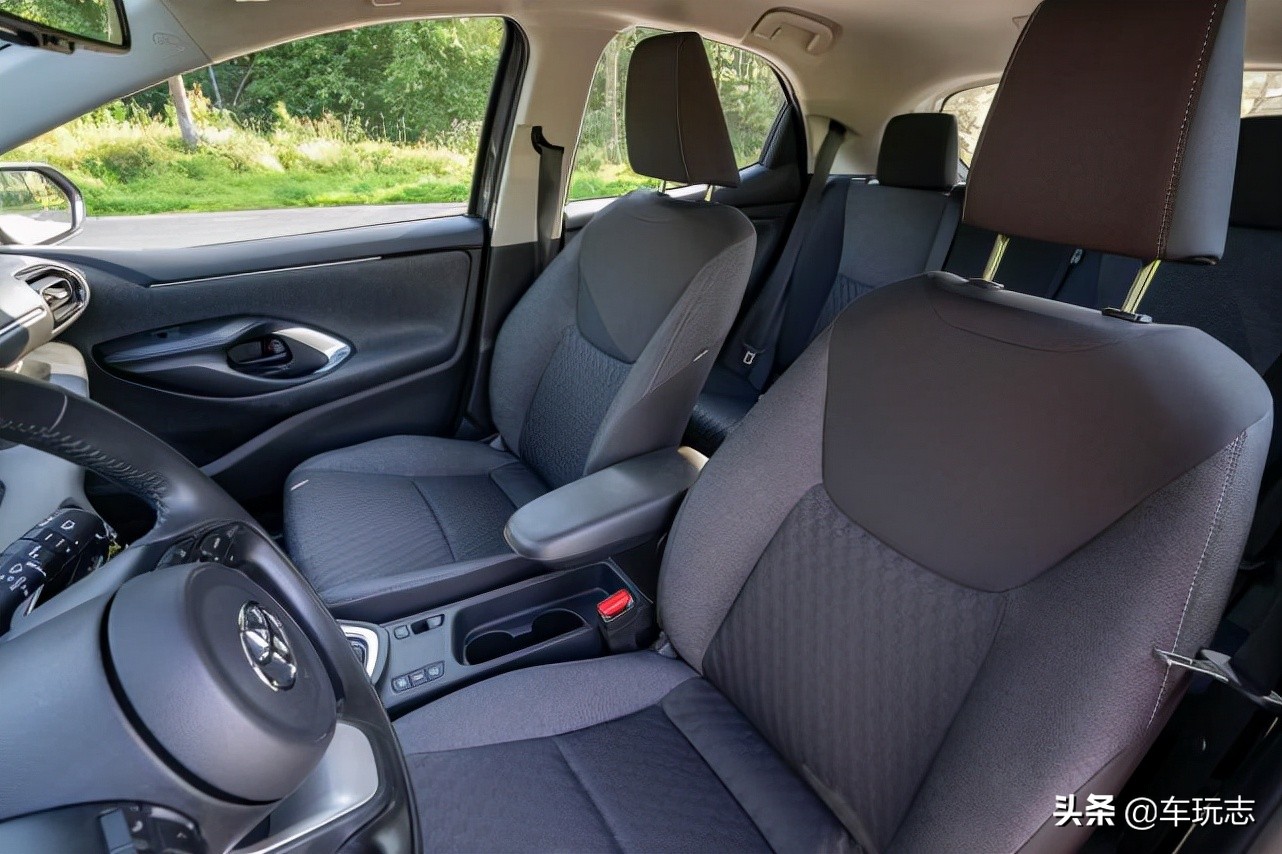 试驾全新丰田雅力士混合动力Yaris Hybrid：微型车的乐趣