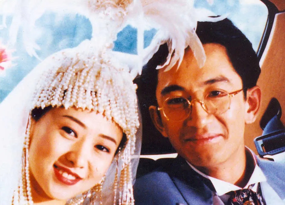 《春光灿烂猪八戒》中的猫妖为人熟知,从此开始扎根内地拍摄电视剧为