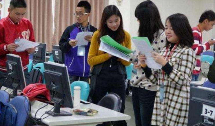 高考考上“专科学校”，和“单招”进入有何差距？班主任说出实情