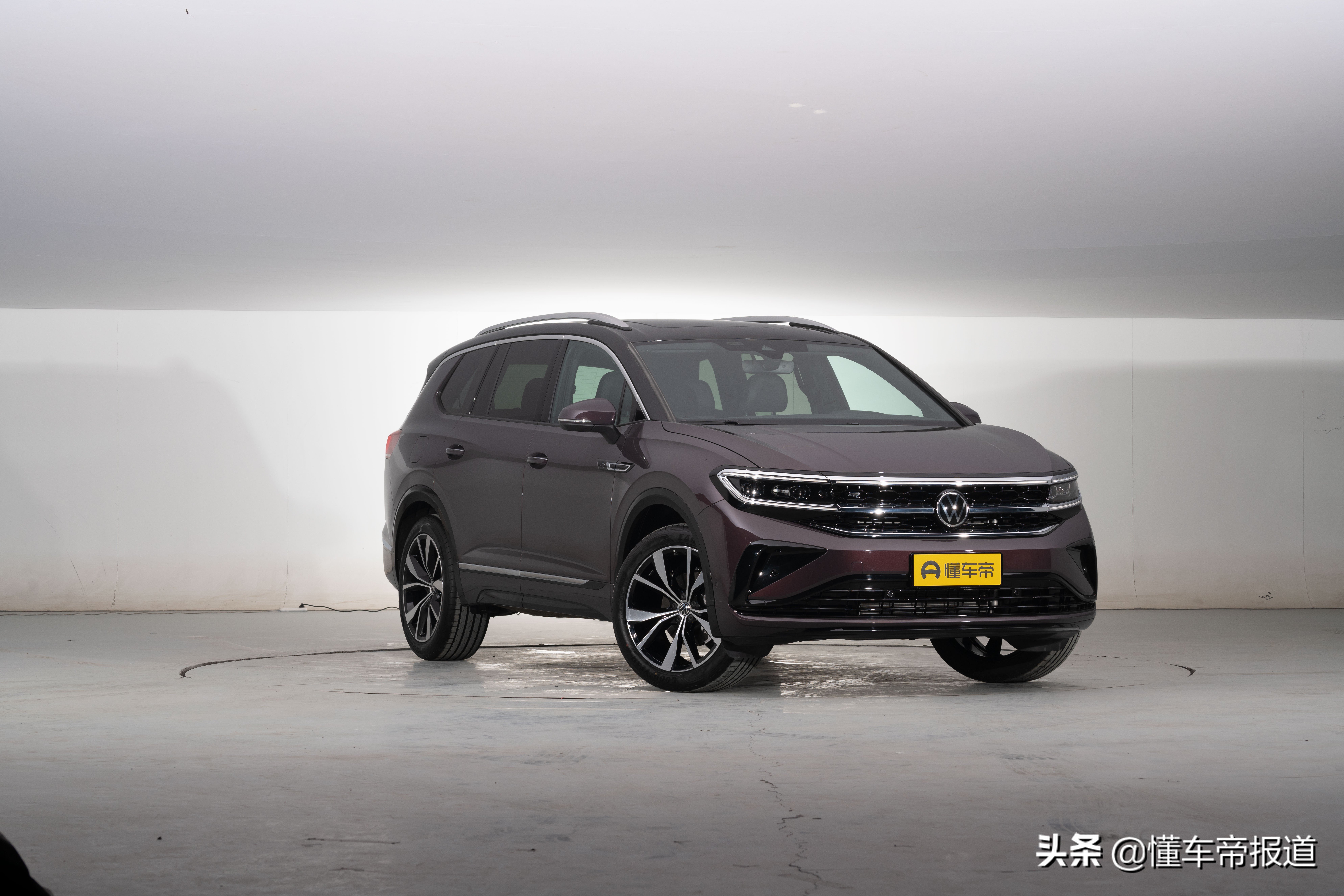 新车｜一汽-大众旗舰SUV揽境开启预订，车长超途昂，提供6座/7座
