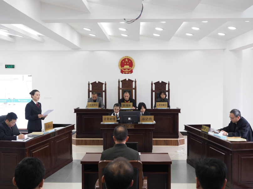 深圳大学1042人申请转专业，管理学院人数破百，榜首是大热门