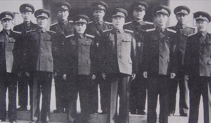 十大元帅1947年军衔等级排名及照片资料
