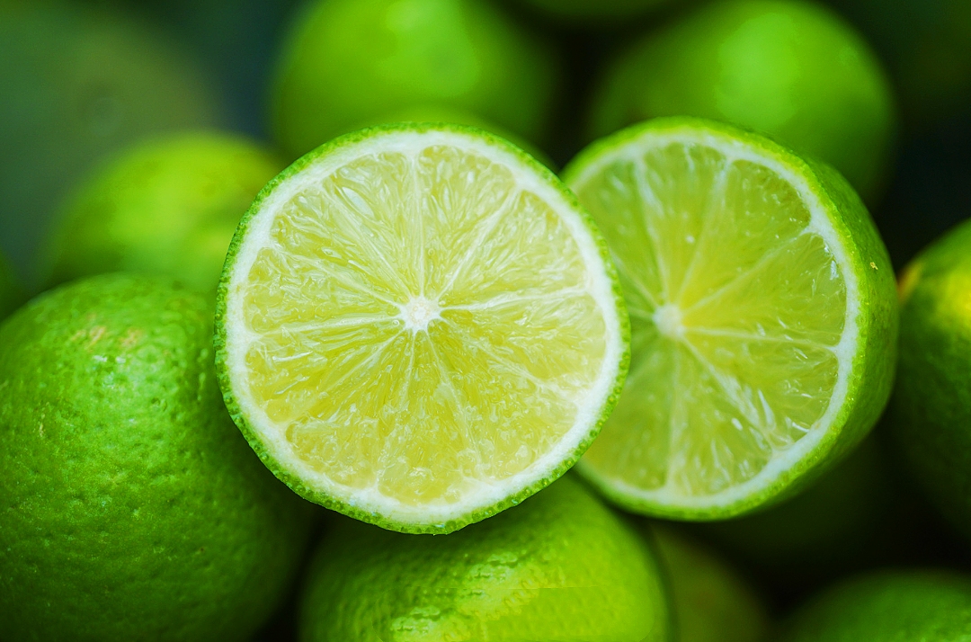 春天腌一罐柠檬,没准会在夏天,收获一杯维c柠檬红茶冻撞奶