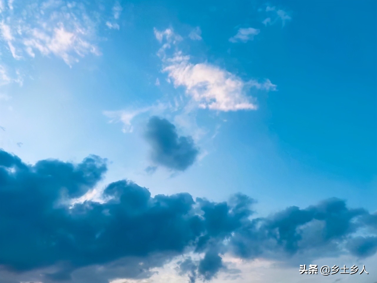 今日龙过山,俗语:"五月二十龙过山,田间地头满是烟",啥意思