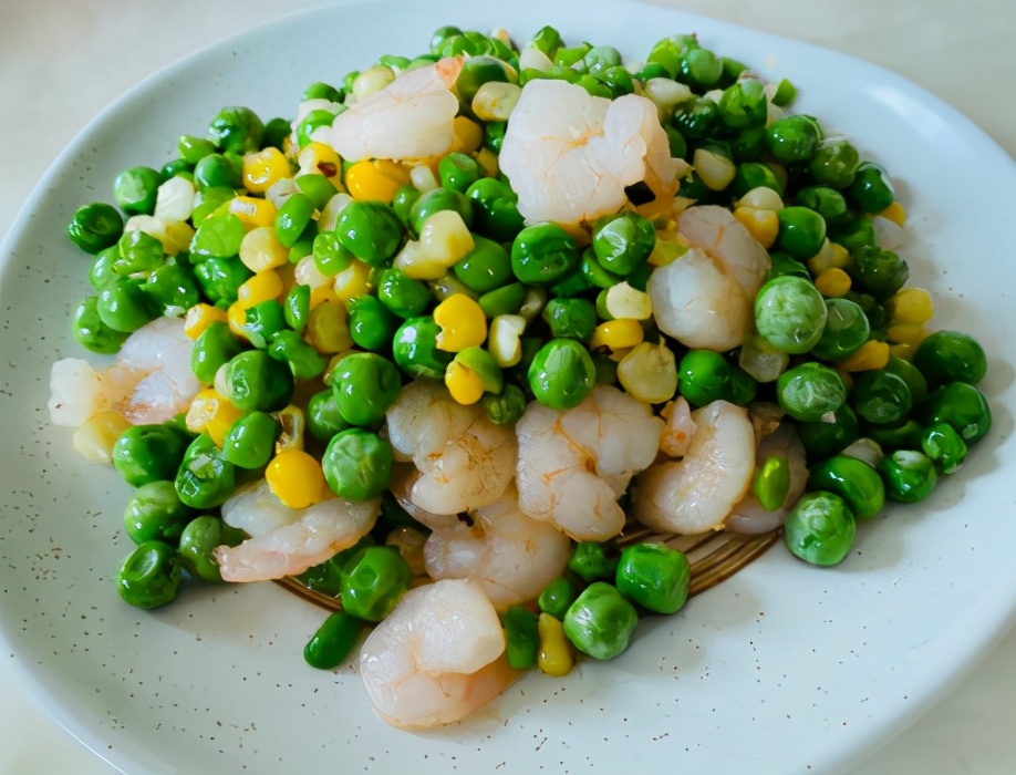 炒虾仁怎样做更鲜嫩滑润？原来秘诀在这里，做对了，又嫩又鲜