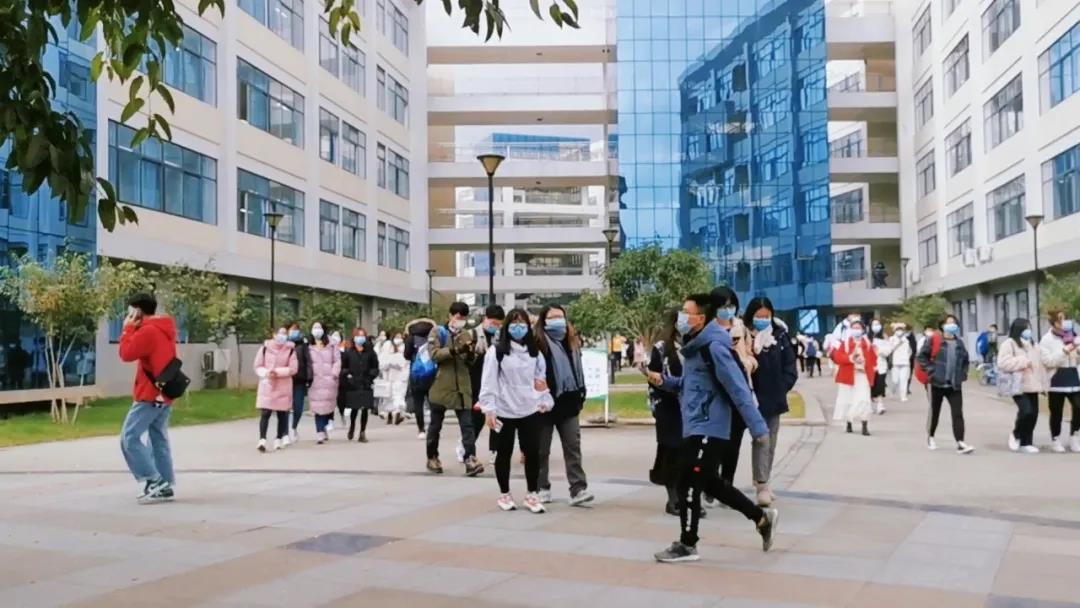 新华社关注！疫情发生后，成都理工大学是