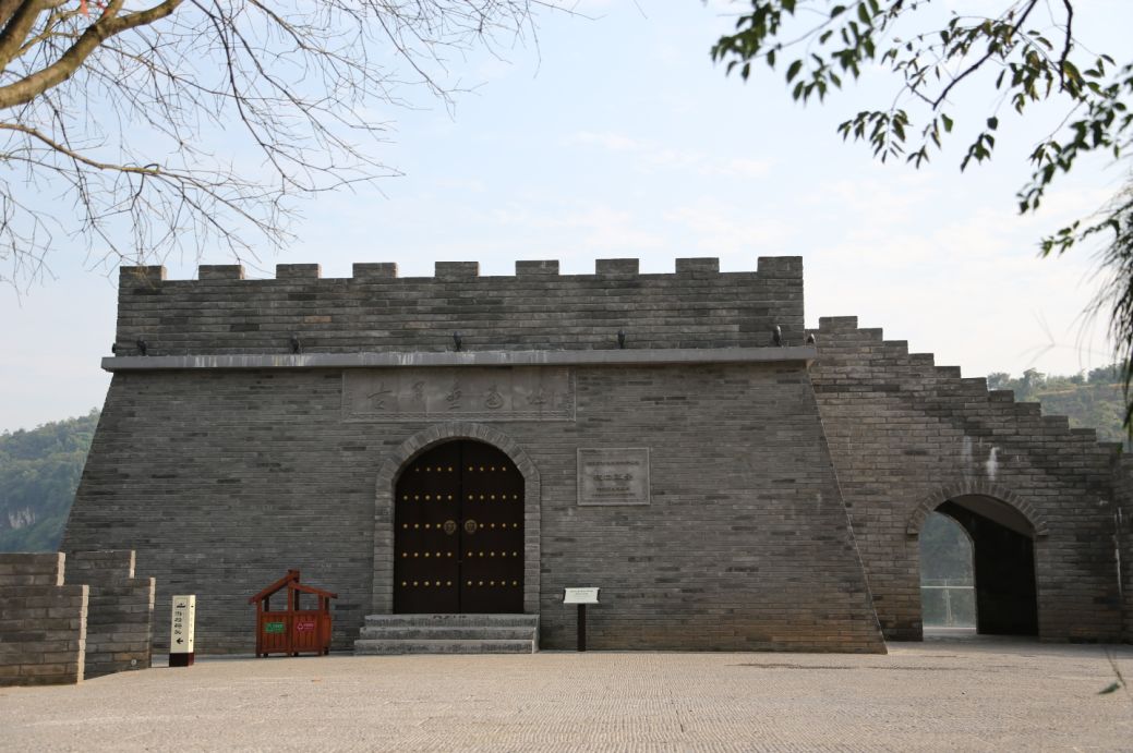 诗词中的宜昌｜游三游洞