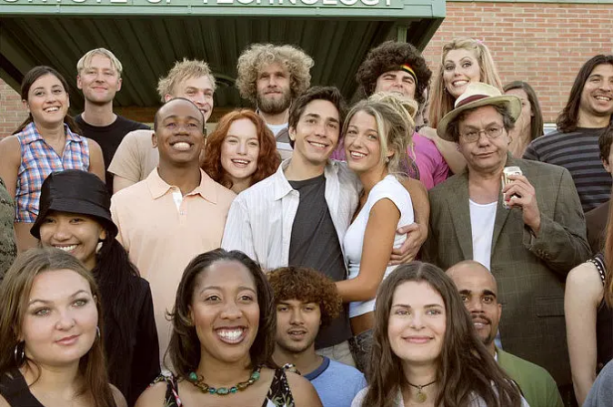 《录取通知》：一群被大学拒收的高中生，却创办了一所合法大学