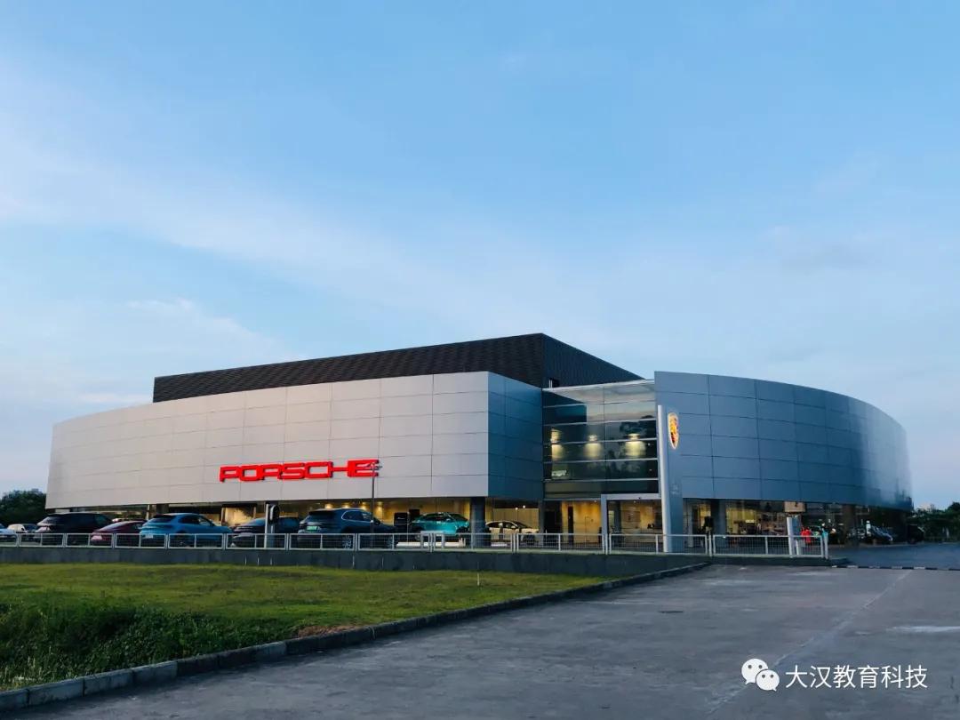 学汽修选择哪个学校比较好？