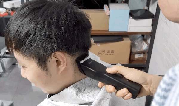 小米有品白菜价理发神器：几十元全家理发，Tony老师地位不保