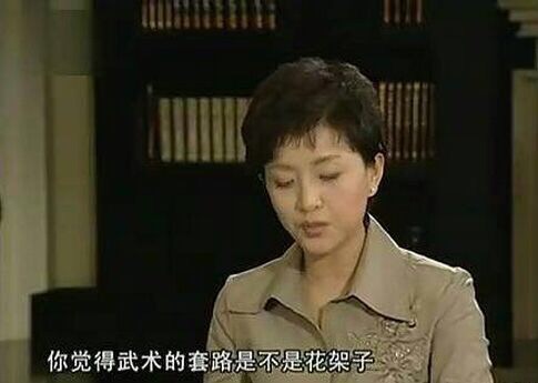 他是甄子丹的师傅，中国武坛唯一10连冠，却被3个混混打进医院