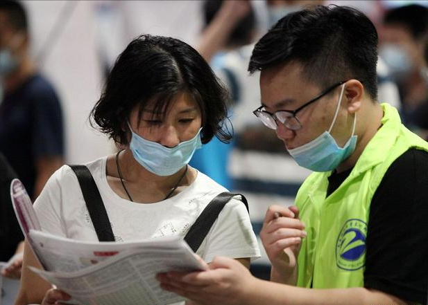 多省份公布高考分数线，云南文理科一本分数线最高，分享一些建议