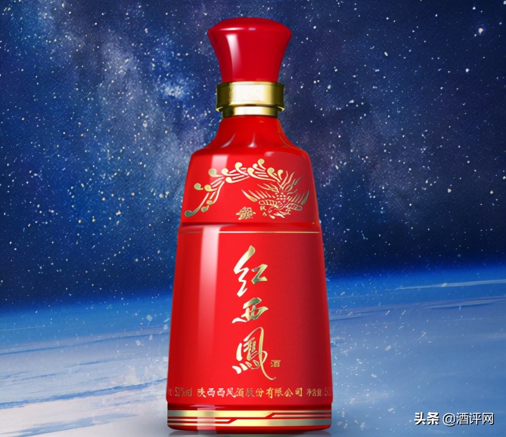 西凤酒五绝：“凤香原浆”“特曲”“凤香经典”“凤中王”“国花瓷”。