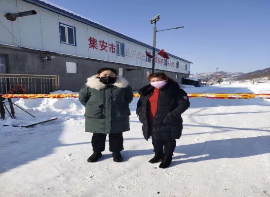 吉林水利电力职业学院一九级学生在家乡参加抗疫志愿者活动中来