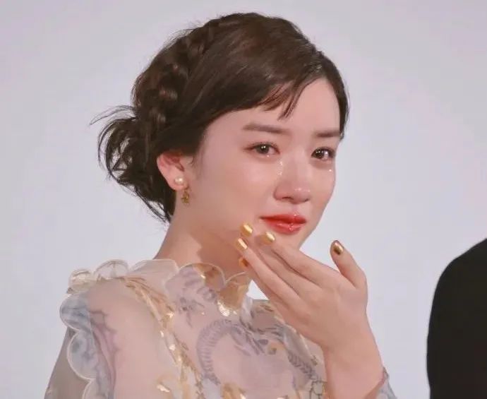 2021日本10大最美女明星，白石麻衣第1，石原里美仅第6，广濑玲第3图片