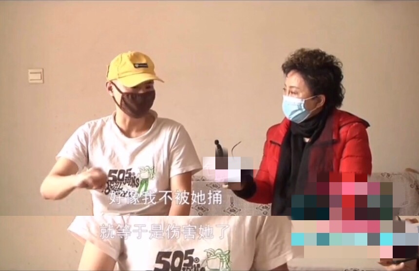 儿子辱骂70岁母亲脏话连篇，母亲良言如刀，直戳儿子心窝